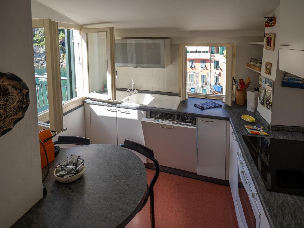 Lassu Apartment With View Вернаца Екстериор снимка